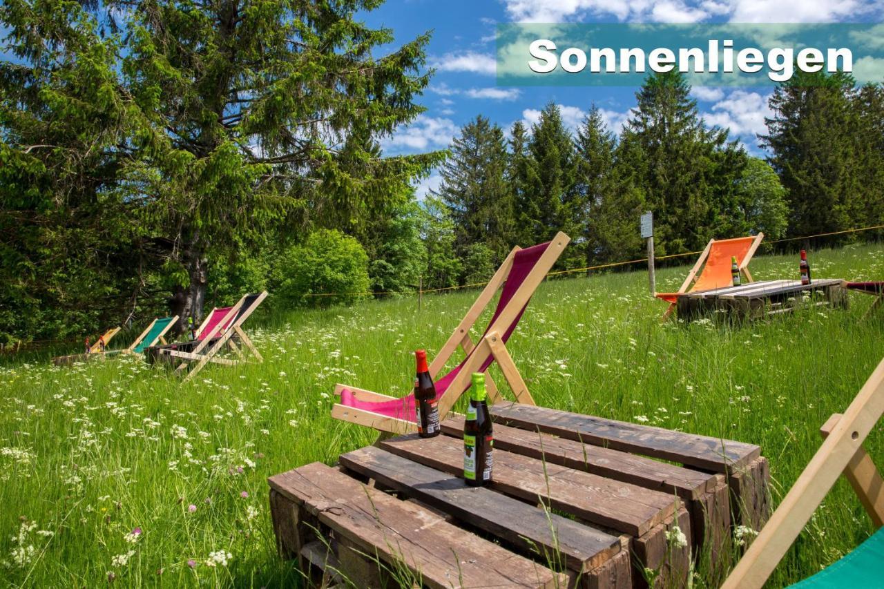 Wohlfuehl-Ferienwohnung 80 Qm, 8 Personen, Aussicht & Heimkino Todtnau Exterior foto